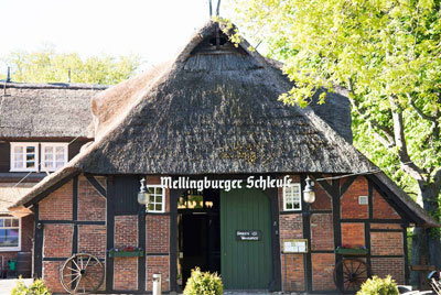 Hotel-Mellingburger-Schleuse-aussen