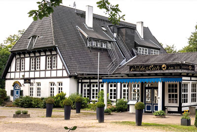 Hotel-Waldesruh-aussen