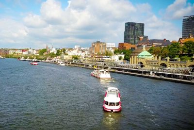 Barkassen Meyer Flotte Landungsbrücken Stpauli
